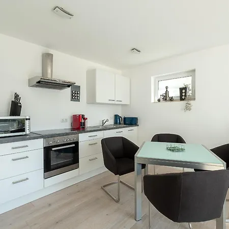 Wellenreiter Mit Ruhigem Garten Apartmán