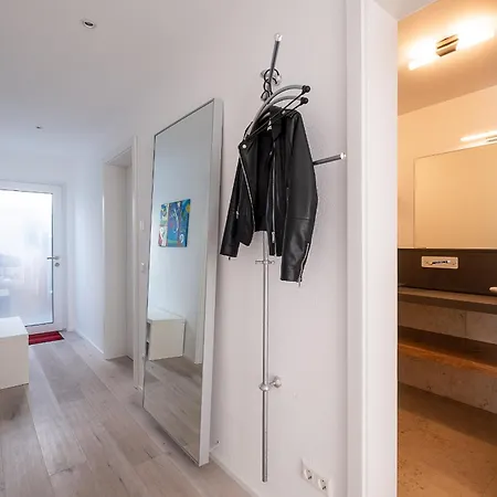 Wellenreiter Mit Ruhigem Garten Apartamento Uberlingen